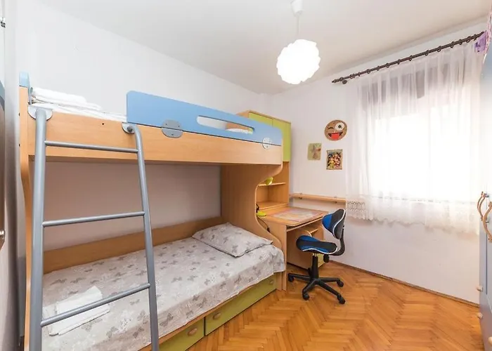 Jana Apartman
